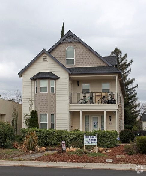 312 Natoma St, Folsom, CA for sale - Primary Photo - Image 1 of 1