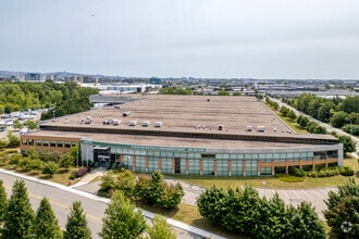 3400 Rue Raymond-Lasnier, Montréal, QC - AERIAL map view - Image1