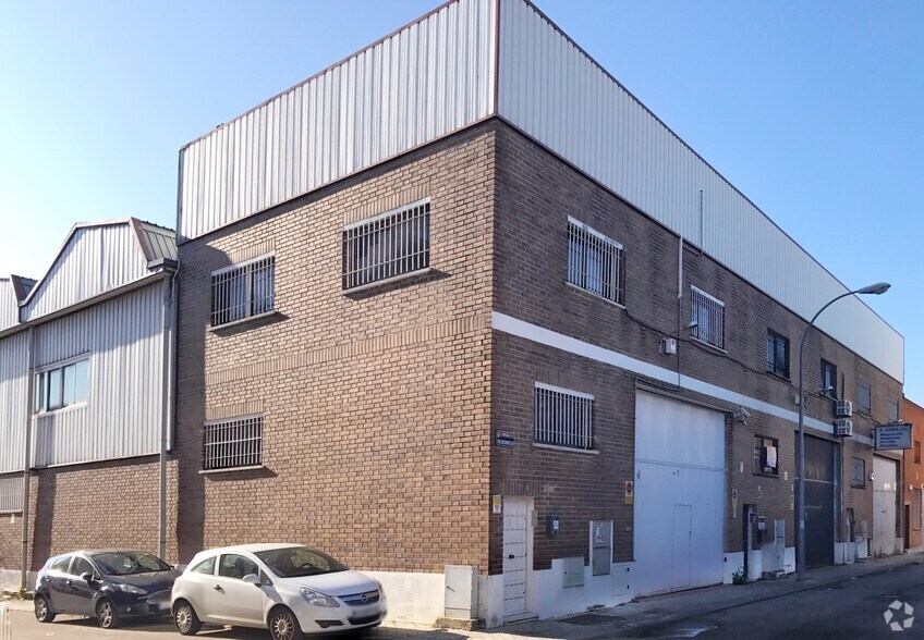 in Alcorcón, Madrid for sale - Primary Photo - Image 1 of 1