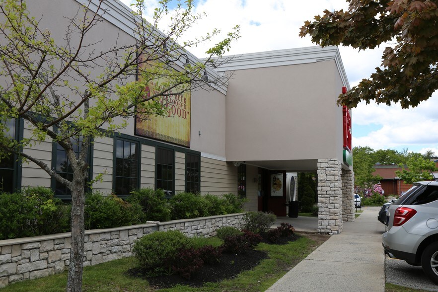 200 Gorham Rd, South Portland, ME 04106