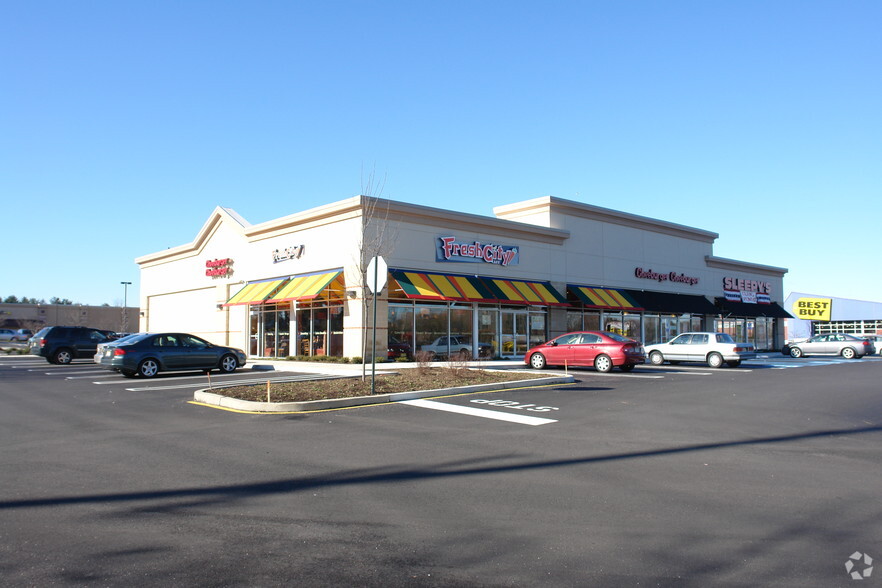 15a US Highway 9 S, Manalapan, NJ for lease - Building Photo - Image 2 of 3