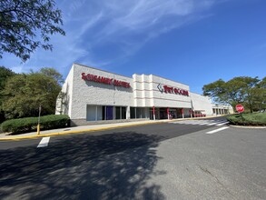 651 State Route 17 S, Paramus, NJ for lease Building Photo- Image 2 of 3