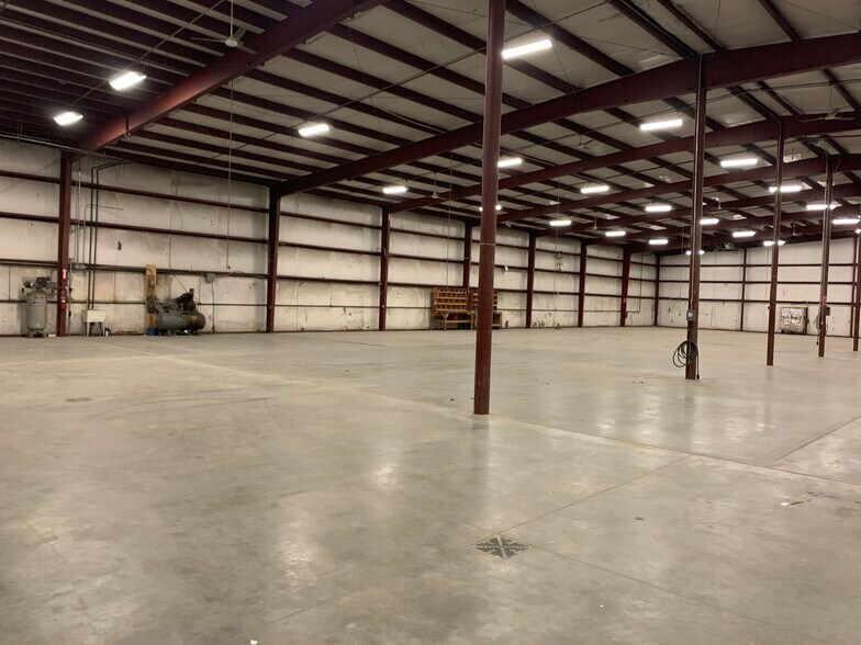 2610 Linco Dr, Washington, IN for sale - Interior Photo - Image 1 of 1