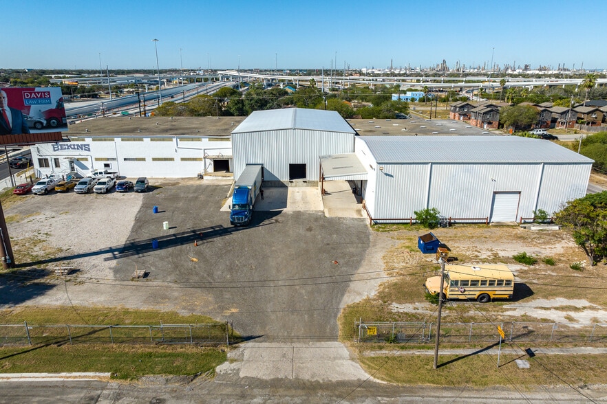 900 N Staples St, Corpus Christi, TX for sale - Building Photo - Image 3 of 21