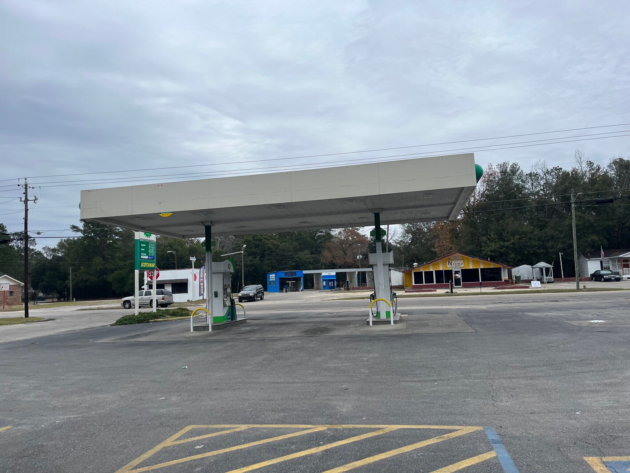 1437 N Longstreet St, Kingstree, SC 29556 Scotchman