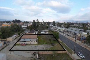 258 E 5th St, Beaumont CA - Retail Space