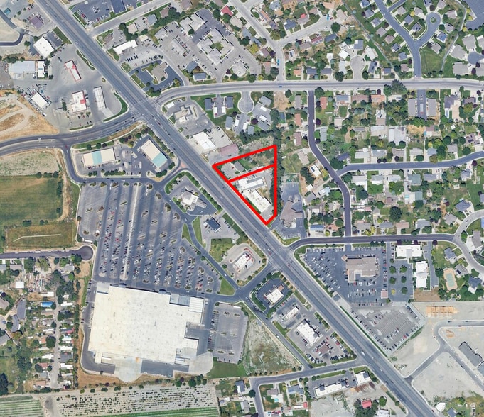 680 N State St, Lindon, UT for lease - Aerial - Image 3 of 3