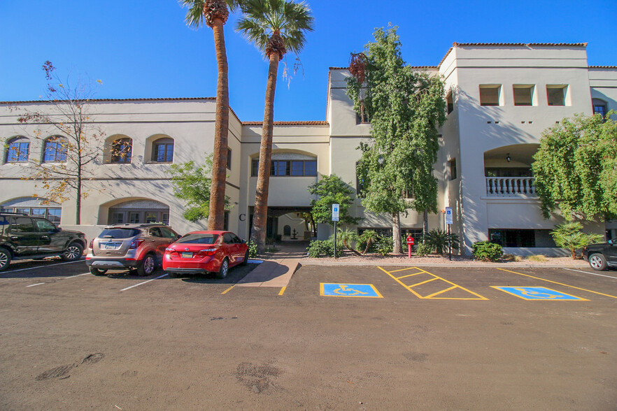 5333 N 7th St, Phoenix, AZ for lease - Building Photo - Image 3 of 9