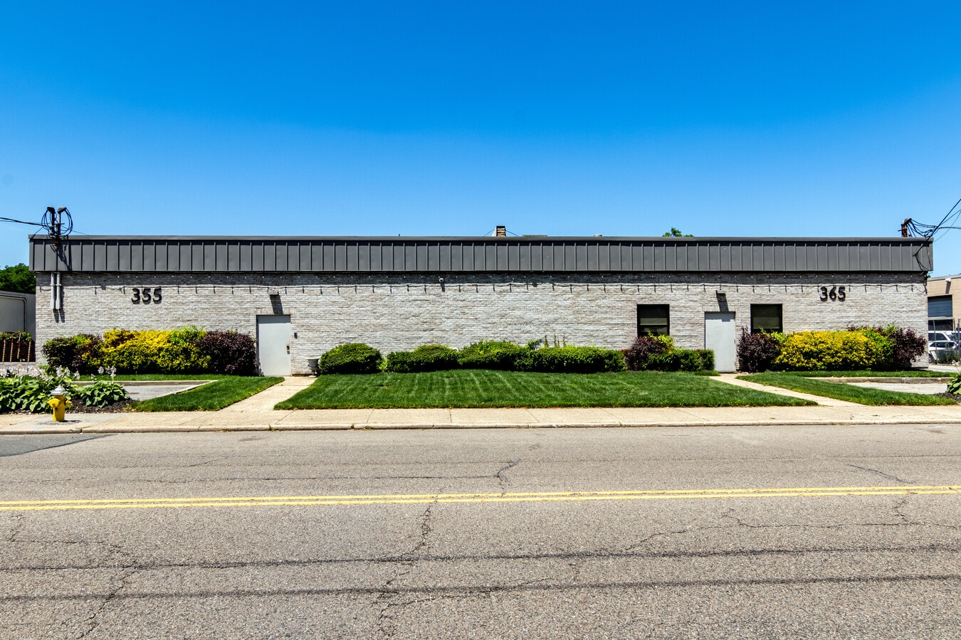 355367 Wyandanch Ave, West Babylon, NY 11704 Industrial for Lease