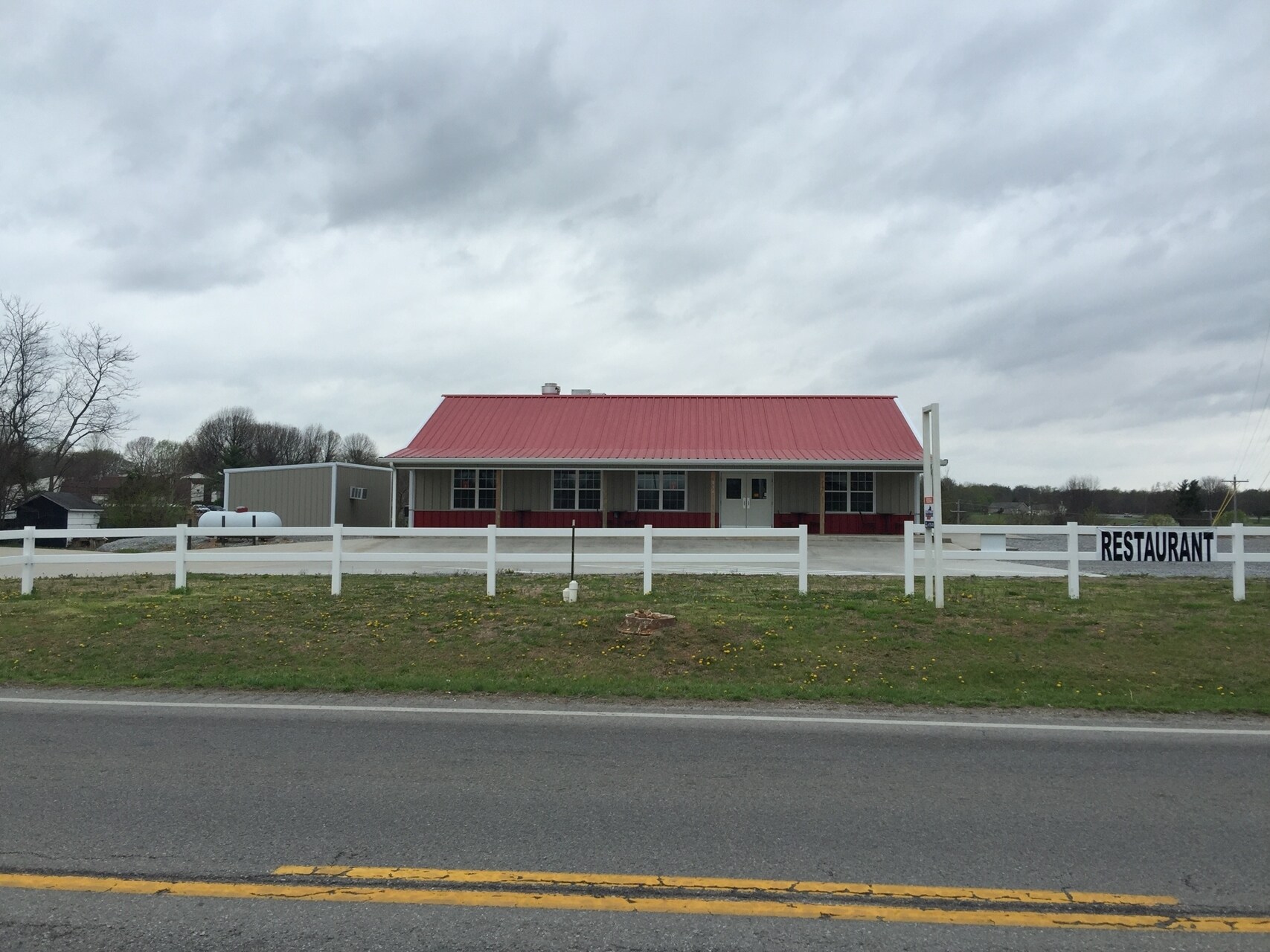 854 Harding Rd, Franklin, KY for sale Primary Photo- Image 1 of 1