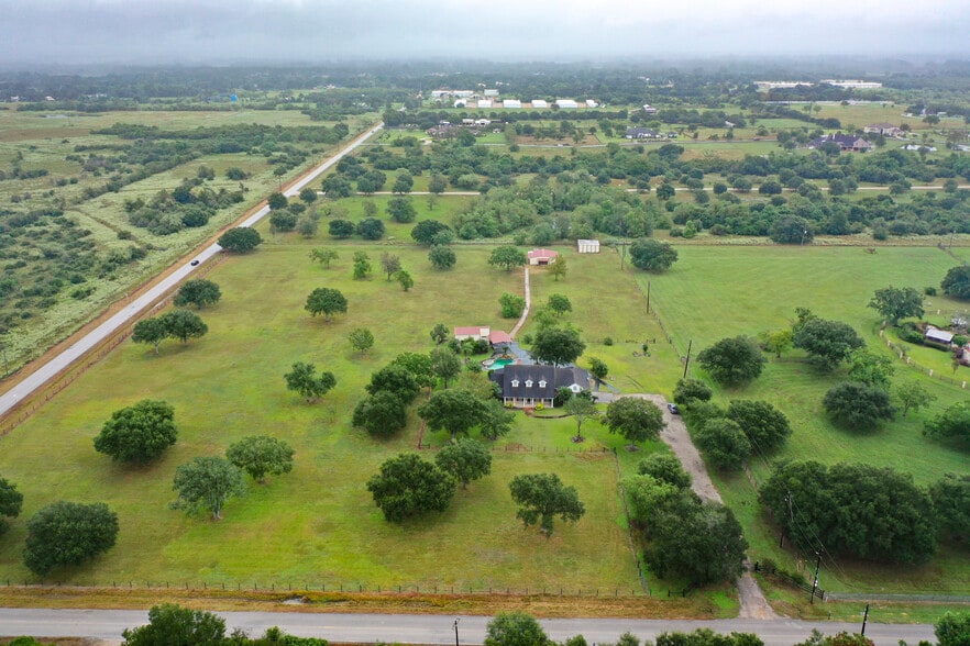 722 Settegast Ranch Rd, Richmond, TX for sale - Primary Photo - Image 1 of 18