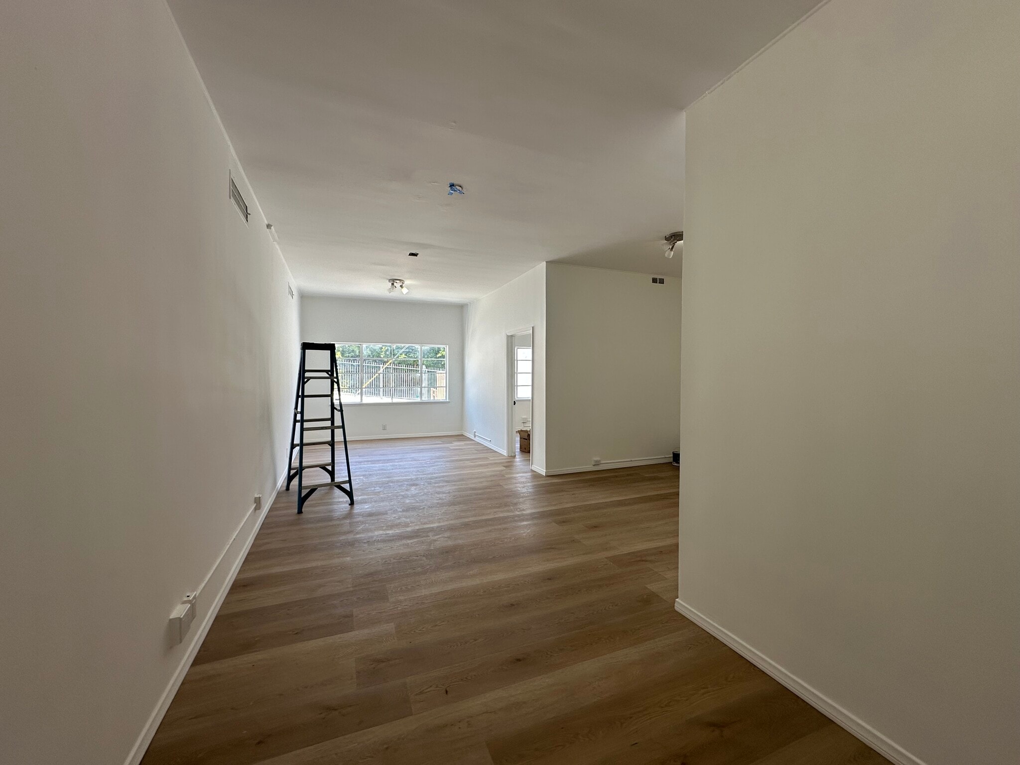 8947-8969 W Sunset Blvd, West Hollywood, CA for lease Building Photo- Image 1 of 3
