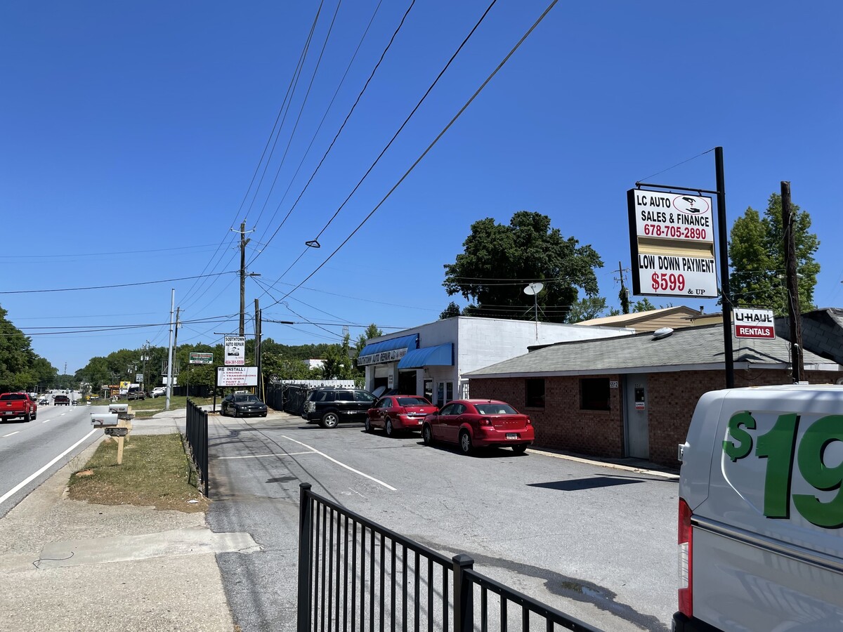 5500 Jonesboro Rd, Lake City, GA 30260