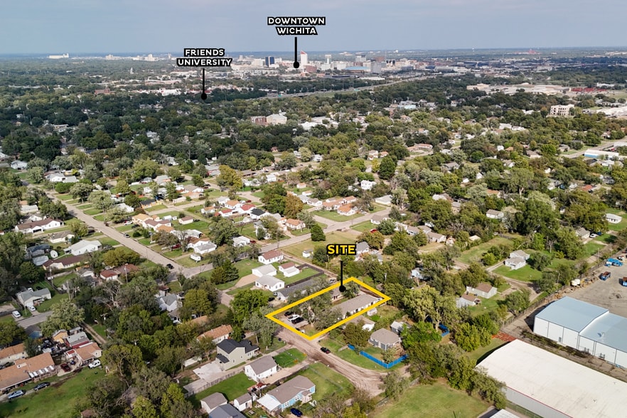 1322 S Vine St, Wichita, KS for sale - Building Photo - Image 2 of 28
