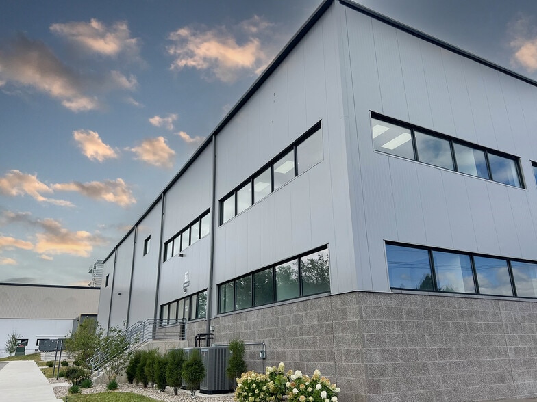 2950 Prairie St SW, Grandville, MI for sale - Building Photo - Image 3 of 19