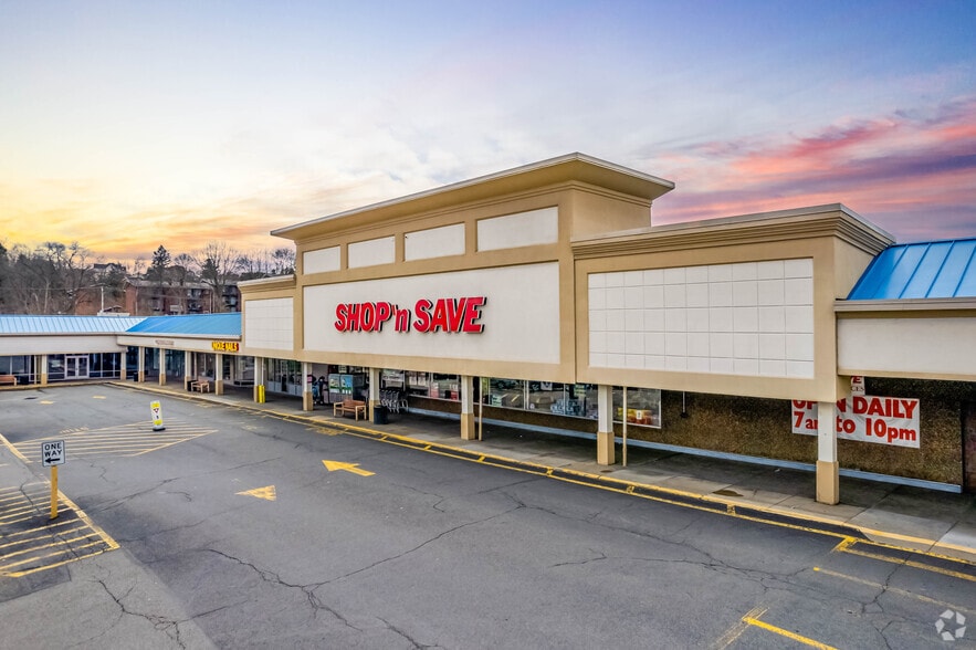 4313 Walnut St, McKeesport, PA for lease - Building Photo - Image 2 of 10