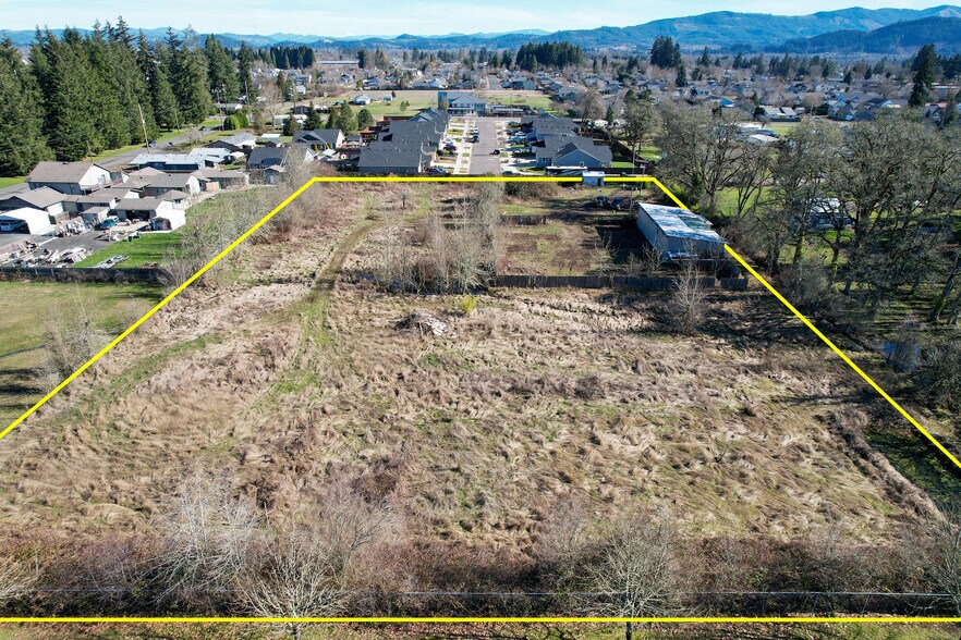 3.14 Acres, Creswell, OR for sale - Aerial - Image 1 of 1