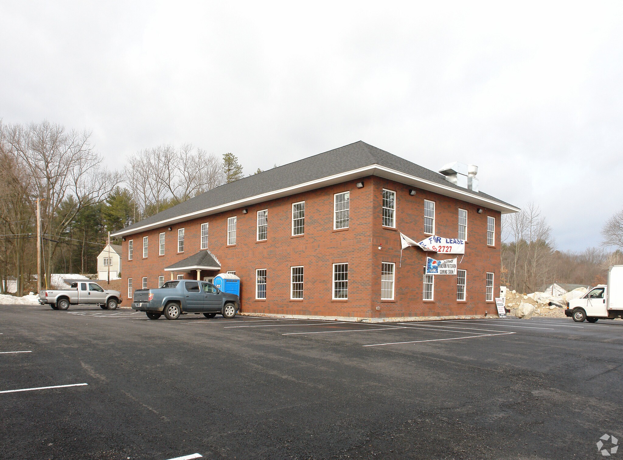 92 Middlesex Rd, Tyngsborough, MA for sale Primary Photo- Image 1 of 1