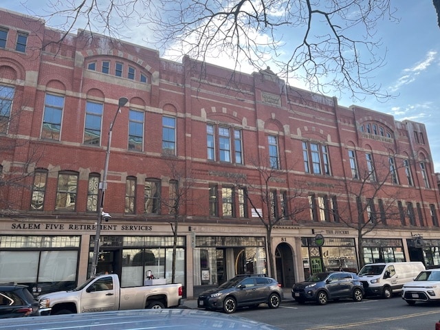 81 Washington St, Salem, MA for lease - Building Photo - Image 1 of 6