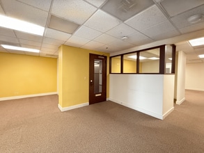 77 W Washington St, Chicago, IL for lease Interior Photo- Image 2 of 4