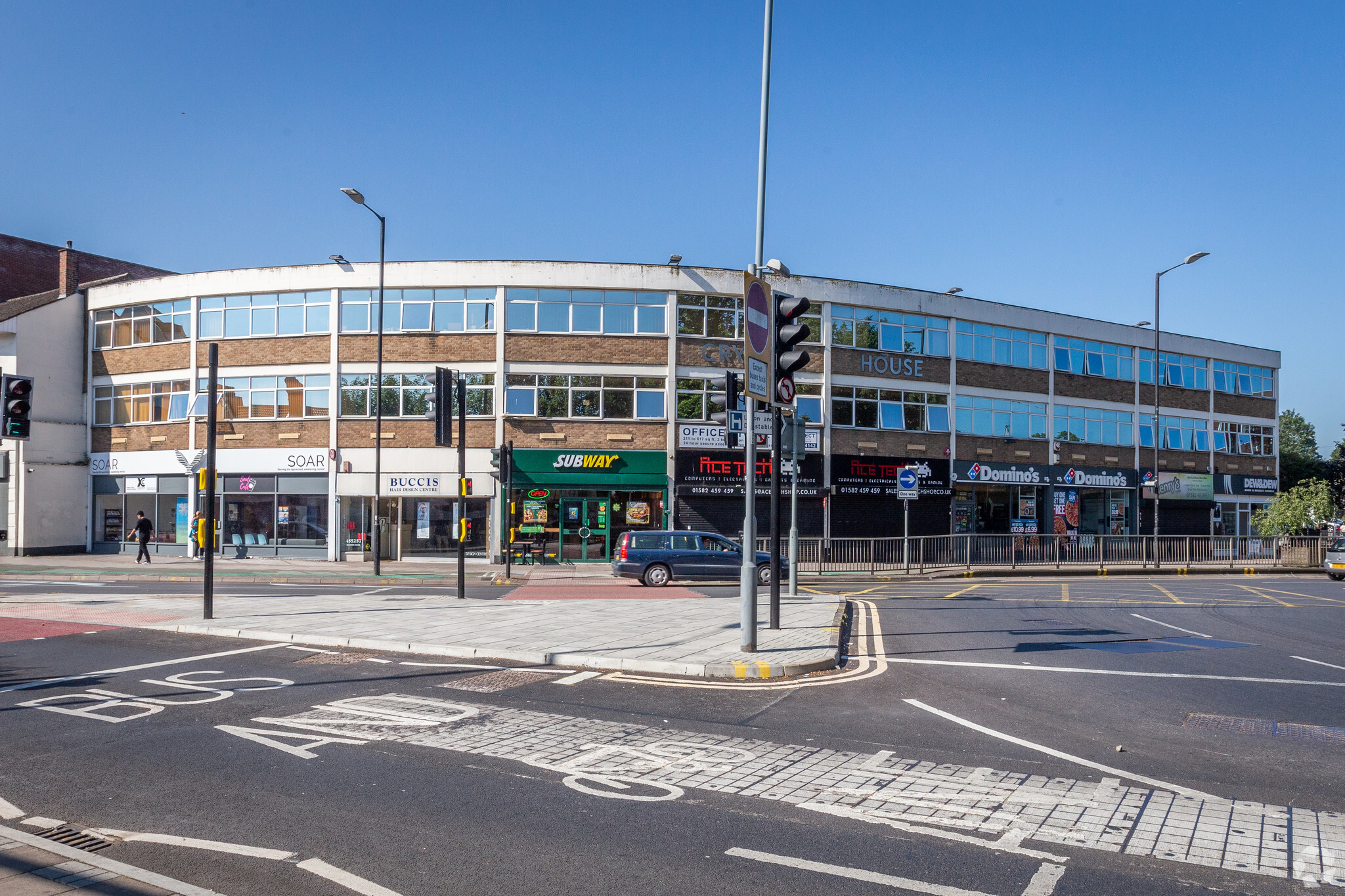 41-55 New Bedford Rd, Luton for lease Primary Photo- Image 1 of 12