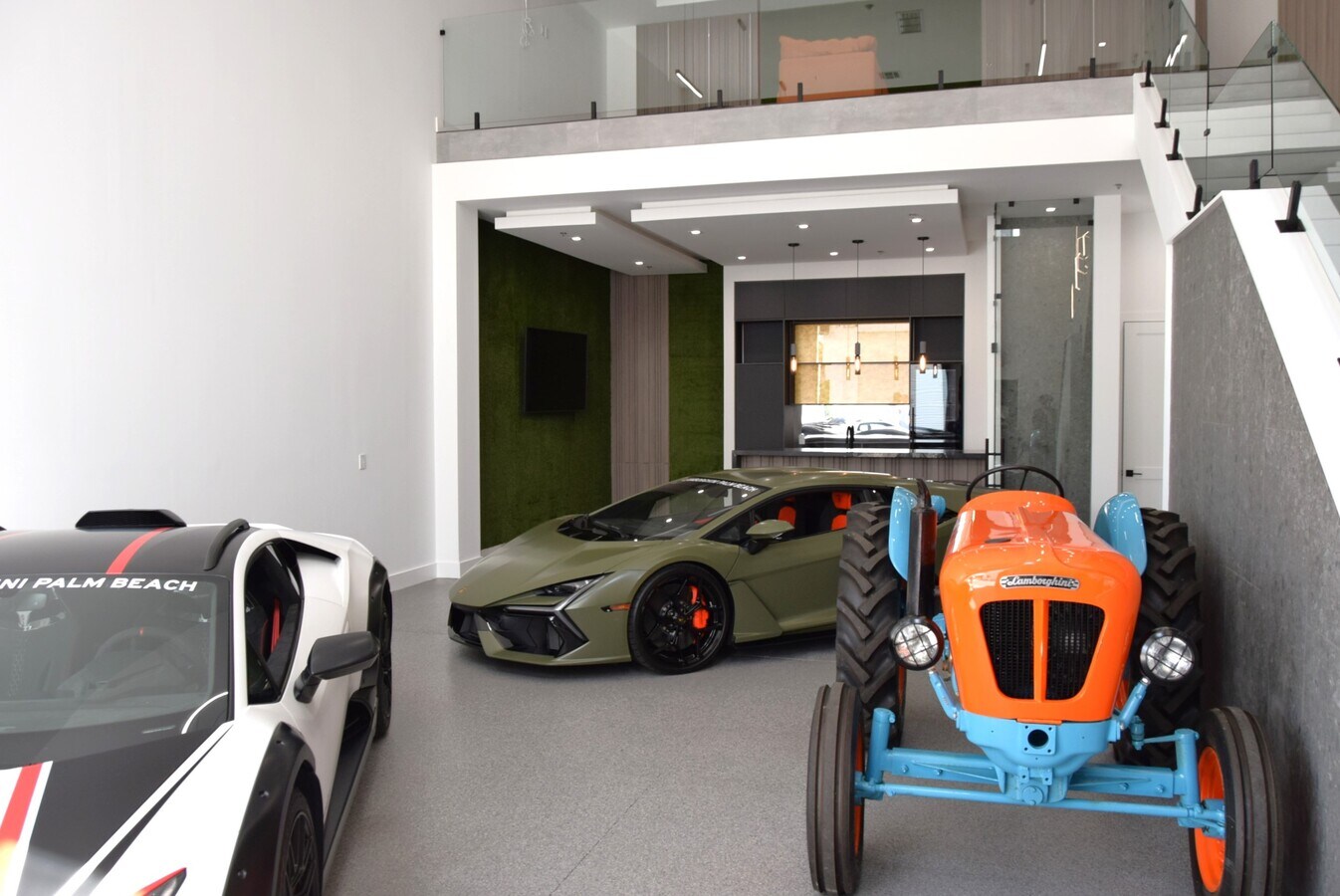 11740 SE Shell Ave, Hobe Sound, FL 33455 Auto Art Gallery