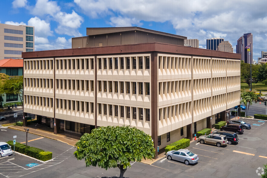 600 Kapiolani Blvd, Honolulu, HI for lease - Building Photo - Image 1 of 7