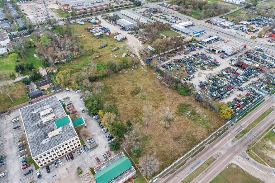 601 W Tidwell St, Houston, TX 77091