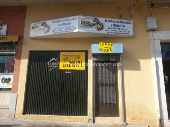 Retail in Cáceres, Cáceres for sale - Building Photo - Image 1 of 1