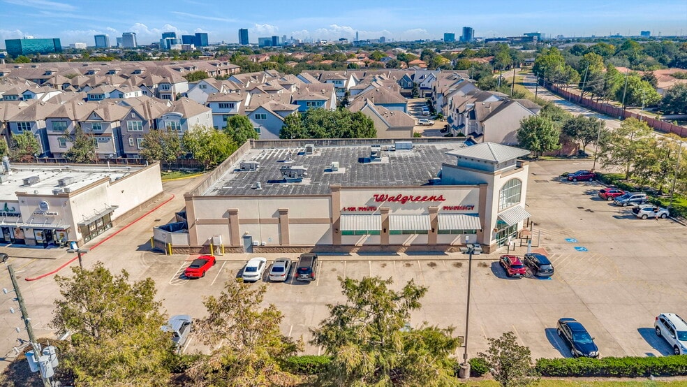 11994 Richmond Ave, Houston, TX for sale - Building Photo - Image 2 of 6