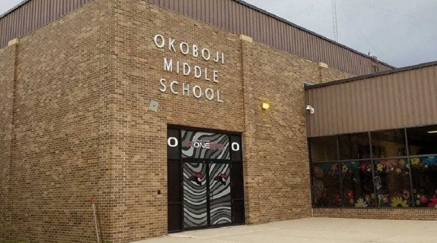 10 W Broadway St, Arnolds Park, IA for sale - Building Photo - Image 1 of 1