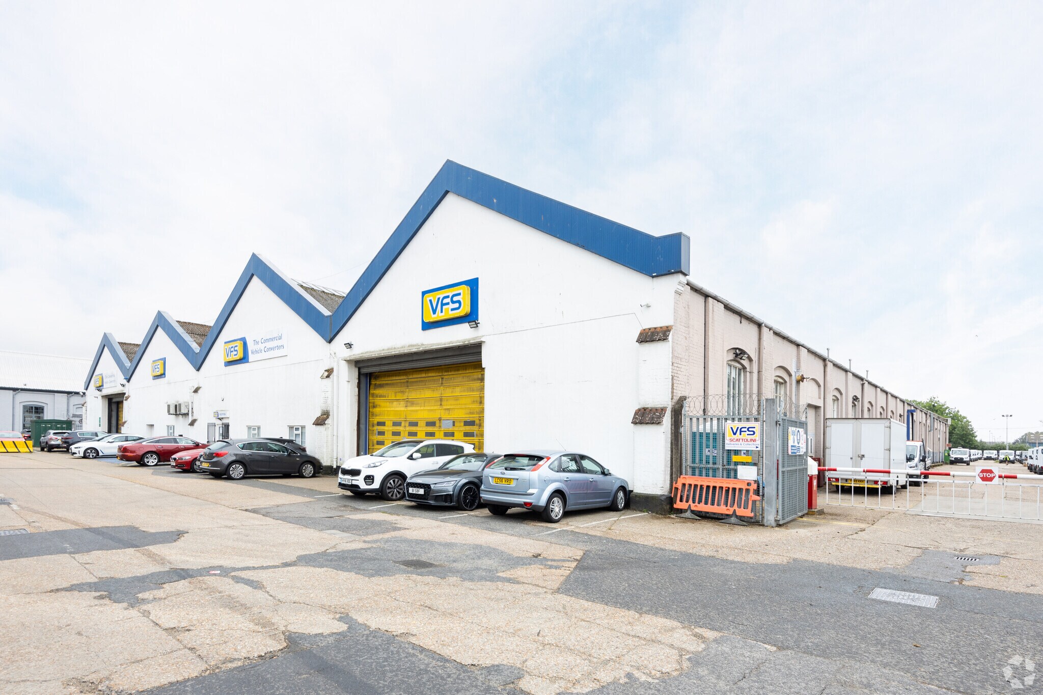 Chickenhall Ln, Eastleigh for lease Building Photo- Image 1 of 5