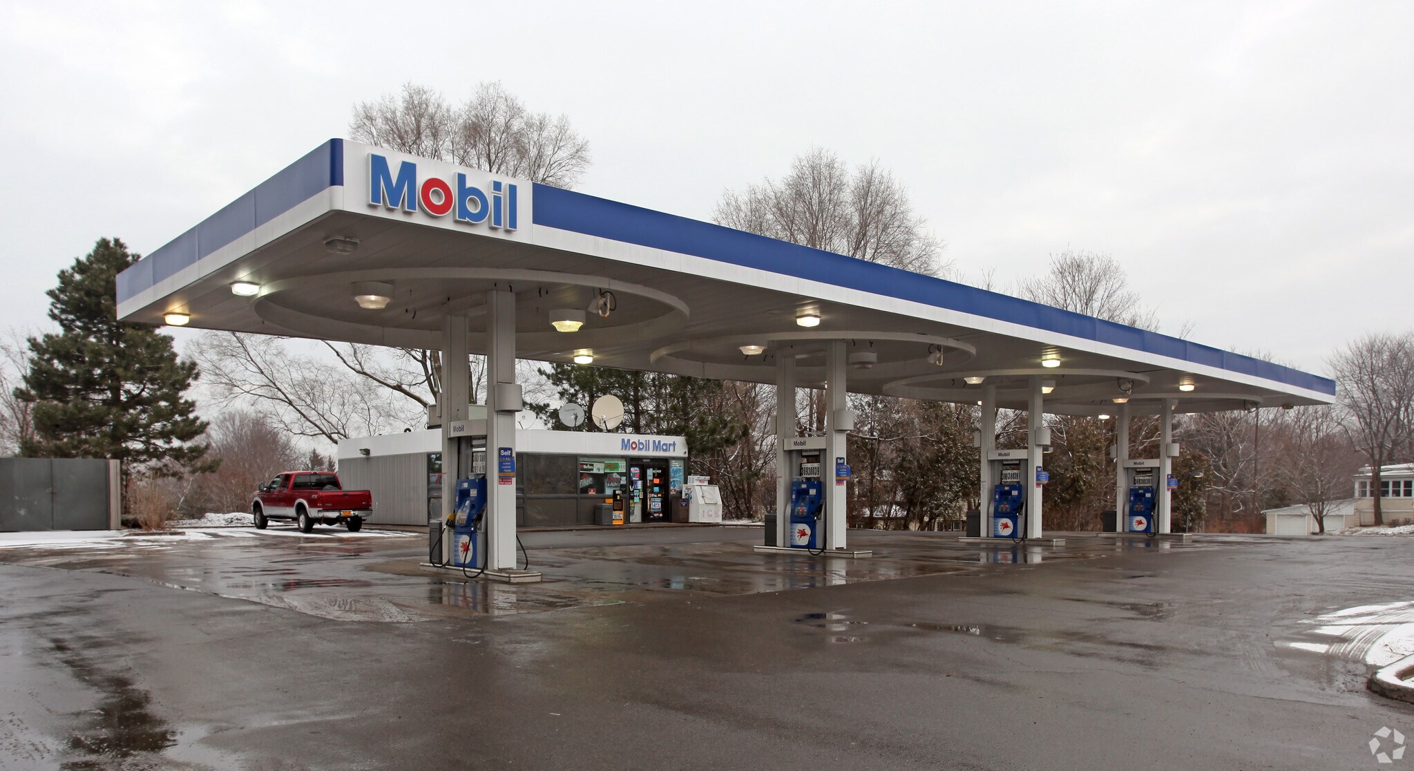 1418 Ridge Rd, Webster, NY for sale Primary Photo- Image 1 of 1