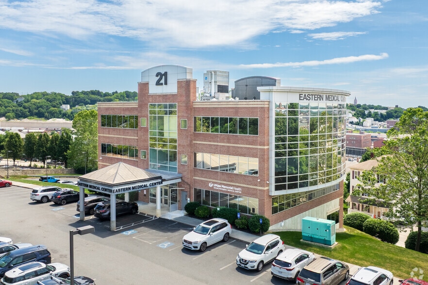 Office in Worcester, MA for sale - Primary Photo - Image 1 of 1