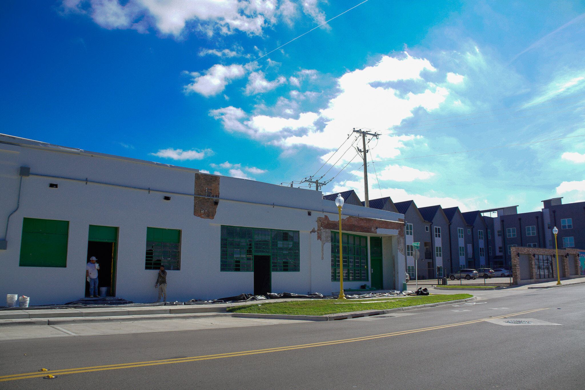 201 Elm Ave, Waco, TX for lease Building Photo- Image 1 of 6