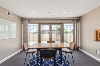 More details for 8545 N Black Canyon Hwy, Phoenix, AZ - Office for Sale