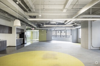 311 S Wacker Dr, Chicago, IL for lease Interior Photo- Image 2 of 3