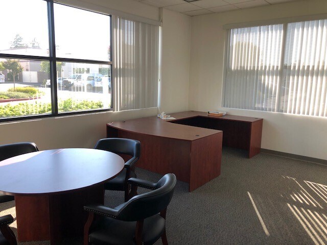 923 Berryessa Rd, San Jose, CA for lease - Interior Photo - Image 2 of 6