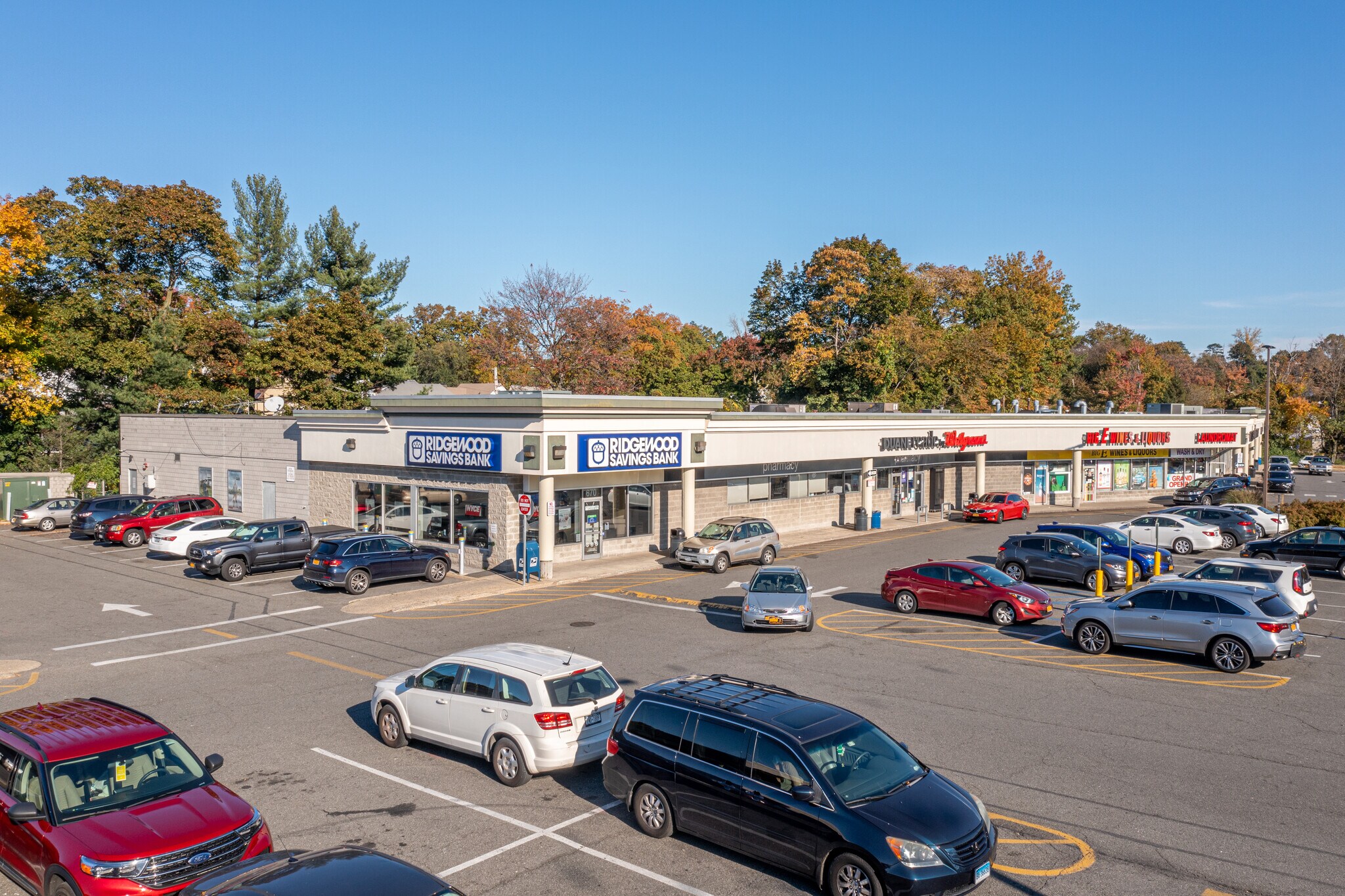 660 Mclean Ave, Yonkers, NY 10704 Mclean Plaza