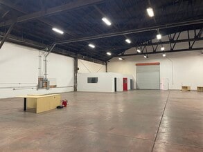 5900 Pruitt Ave, Windsor, CA for lease Interior Photo- Image 2 of 11