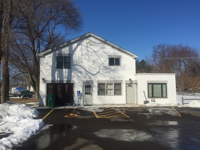 4111 E Wonder Lake Rd, Wonder Lake, IL for sale - Primary Photo - Image 1 of 1