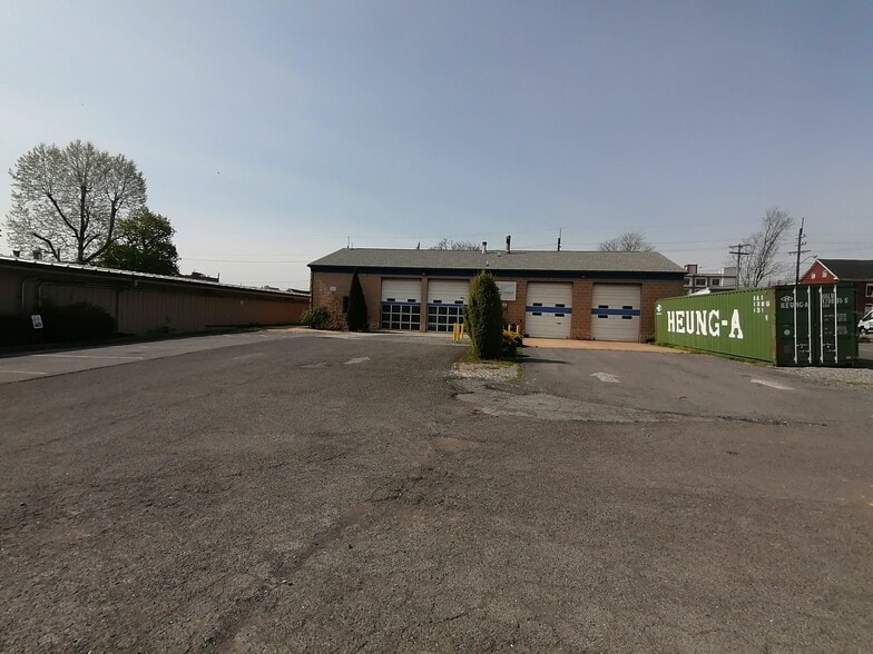 120 Church St, Hagerstown, MD for sale - Building Photo - Image 3 of 30