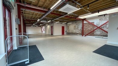 16a Court St, Leamington Spa for lease Interior Photo- Image 2 of 5