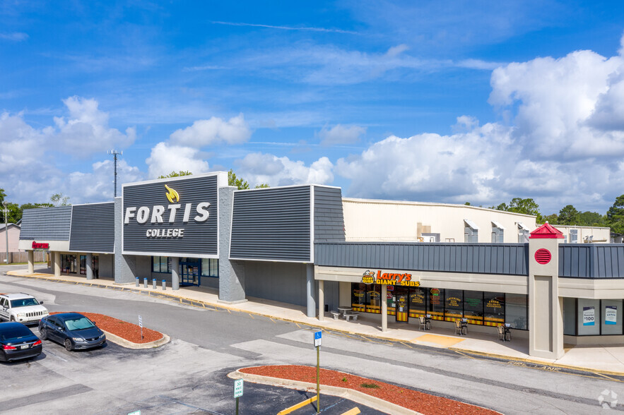 700-716 Blanding Blvd, Orange Park, FL for lease - Building Photo - Image 1 of 22