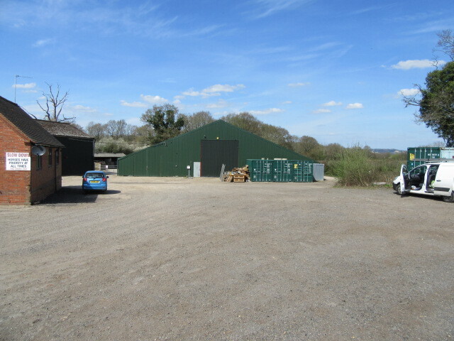 Henfold Ln, Dorking for lease - Building Photo - Image 2 of 4