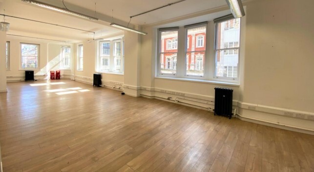 12 Great Portland St, London for lease - Interior Photo - Image 3 of 4