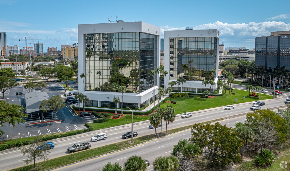 400 S Australian Ave, West Palm Beach, FL for lease - Primary Photo - Image 1 of 2