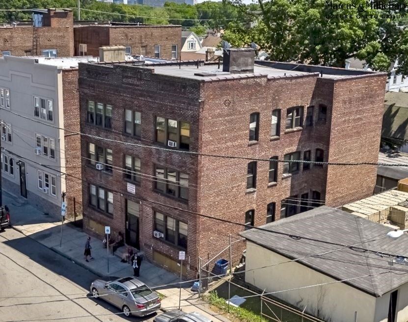 388398 W 4th Ave, Newark, NJ 07107