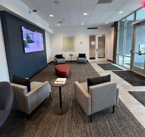 600 Dick Rd, Buffalo, NY for sale - Building Photo - Image 3 of 11