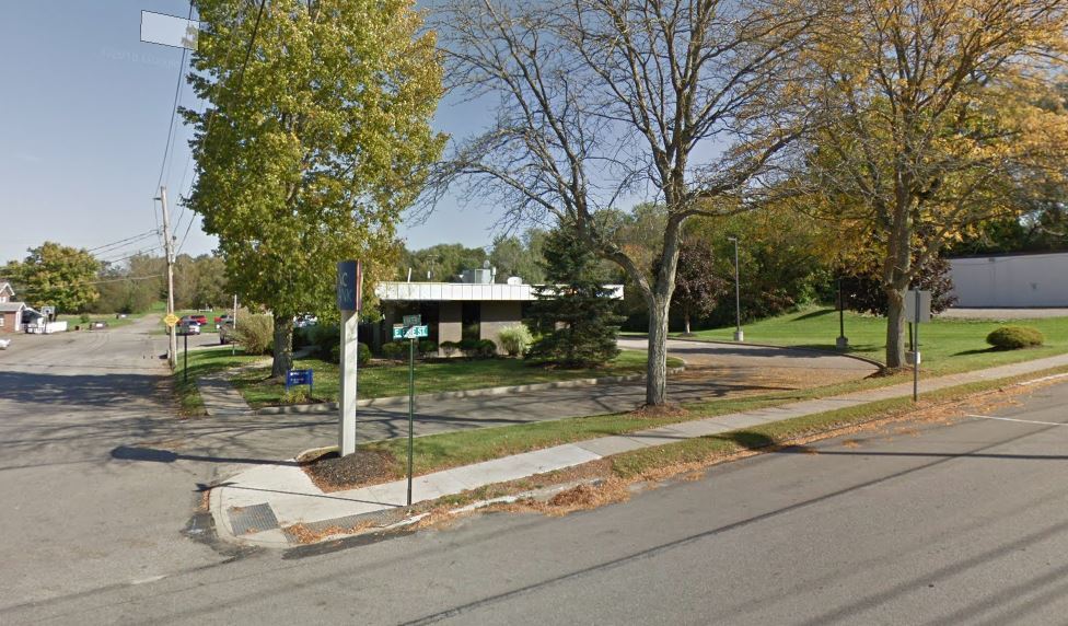 201 E Erie St, Linesville, PA 16424 PNC Bank